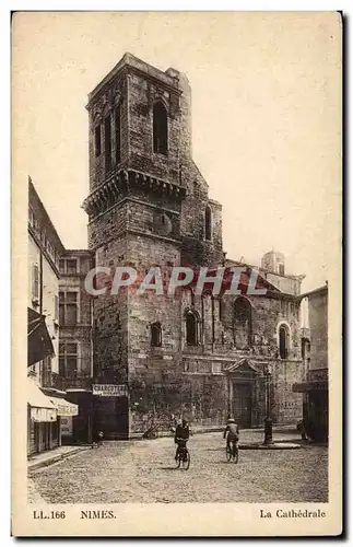 Cartes postales Nimes La cathedrale