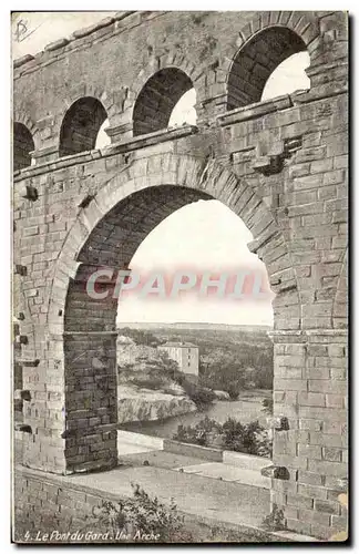 Cartes postales Pont du Gard Une arche