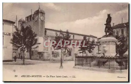 Cartes postales Aigues Mortes Place Saint Louis