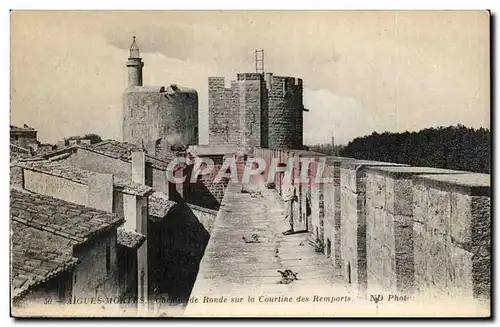 Cartes postales Aigues Mortes Chemin de ronde sur la Courtine des remparts