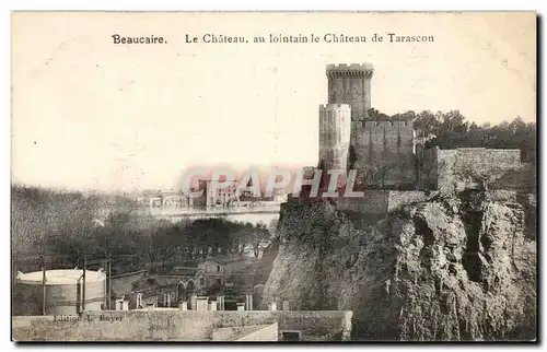 Cartes postales Beaucaire Le chateau au lointain le chateau de Tarascon