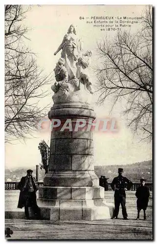 Ansichtskarte AK Perigueux Monument des enfants de la Dordogne morts pour la patrie en 1870 1871