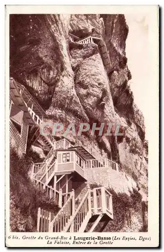 Cartes postales Grotte du grand roc a Laugerie Basse La falaise Entree de la grotte