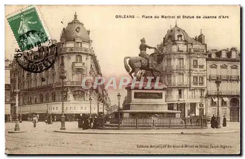 Cartes postales Orleans Place du Martroi et statue de Jeanne d&#39arc