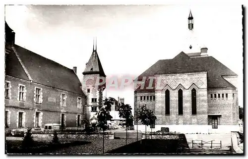 Cartes postales moderne Gien L&#39eglise et le chateau