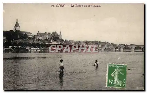 Cartes postales Gien La Loire et la Greve