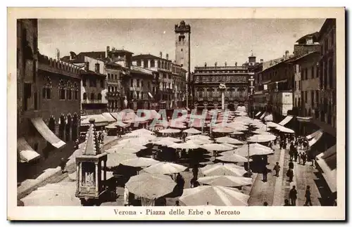 Italia - Italie - Italy - Verona - Piazza delle Erbe - Cartes postales