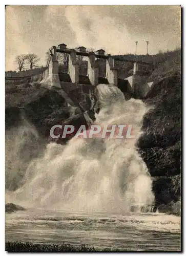 Cartes postales Vallee de la Creuse Barrage d&#39Eguzon pendant une crue