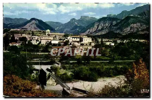 Ansichtskarte AK Die Vue generale La Drome Les montagnes du Vercors L&#39aiguillette de Die et le Glandasse