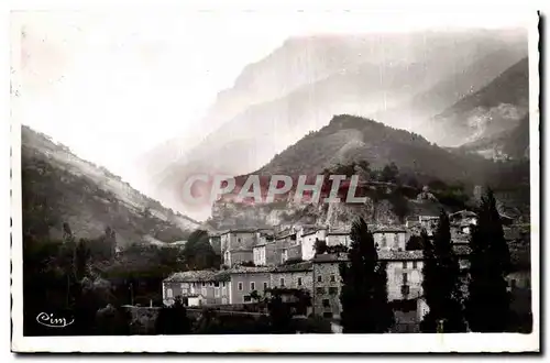 Cartes postales moderne Chatillon en Diois Echappee sur la ville et le Mont Glandaz (alt 2045m)