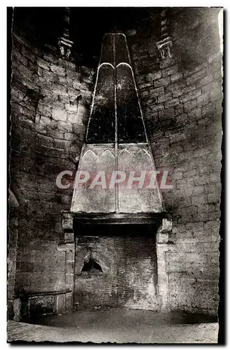 Cartes postales Gisors Tour du prisonnier La cheminee monumentale de las alle des gardes