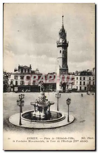 Cartes postales Evreux Place de l'hotel de ville la fontaine monumentale la tour de l'horloge