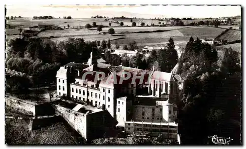 Cartes postales moderne Regny Abbaye de Pradines Vue aerienne