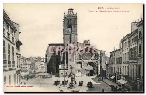 Toulouse - Place et Cathedrale Saint Etienne - Cartes postales