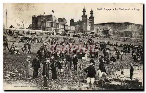 Cartes postales Dieppe Le casino et la plage