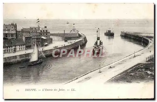 Cartes postales Dieppe L&#39entree des jetees