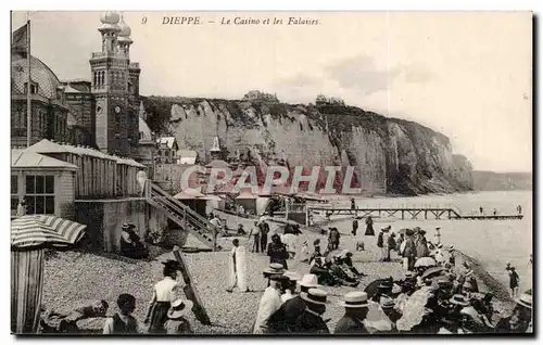 Cartes postales Dieppe Le casino et les falaises