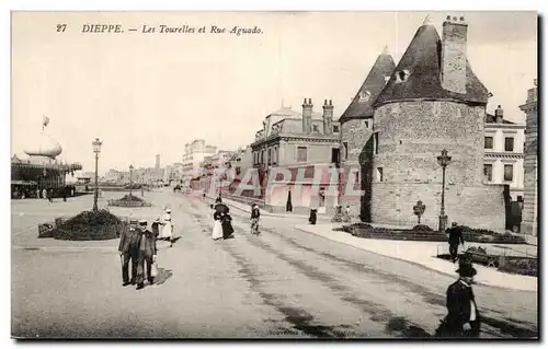 Cartes postales Dieppe Les tourelles et rue Aguado