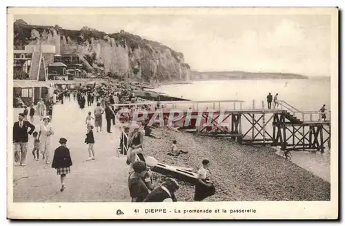 Dieppe - La Promenade et la Passerelle - Cartes postales