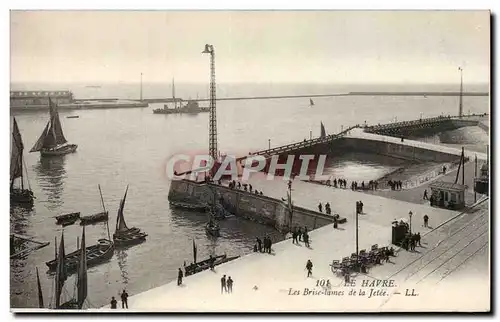 Cartes postales Le Havre Les brises lames de la jetee