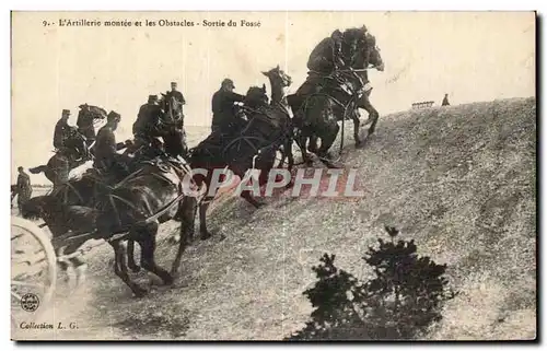 Ansichtskarte AK Militaria L&#39artillerie montee et les obstacles Sortie du fosse