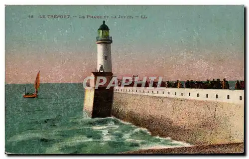 Cartes postales Le Treport Le phare et la jetee Lighthouse