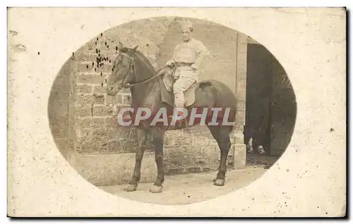 Ansichtskarte AK CARTE PHOTO Militaria Soldat a cheval