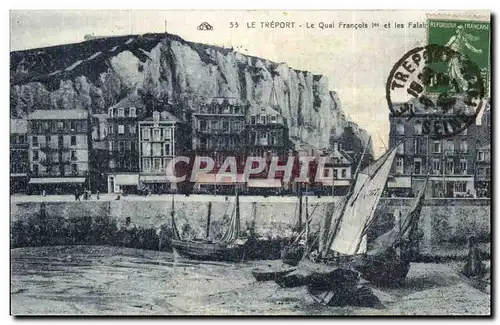 Cartes postales Le Treport Le quai Francois 1er et les falaises