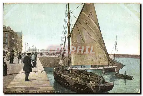 Cartes postales Le Treport Bateau de peche dans le port