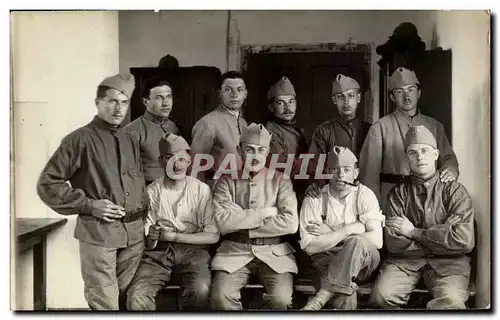 CARTE PHOTO Militaria Soldats Regiment