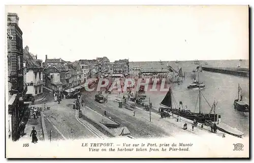 Cartes postales Le Treport Vue sur le port prise du Musoir