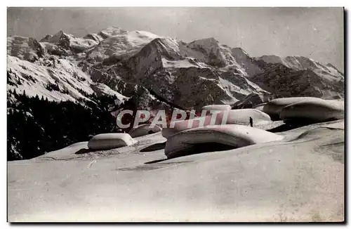 Cartes postales moderne Col des Aravis Sports d&#39hiver Chalets sous la neige et le Mont Blanc