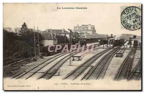 Cartes postales Lorraine Toul Interieur de la gare Train