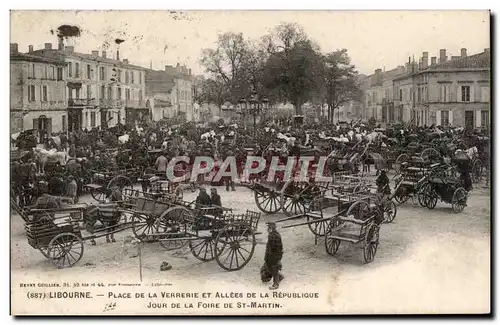 Ansichtskarte AK Libourne Place de la Verrerie et allees de la Republique Jour de la foire de St MArtin