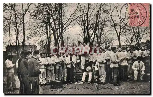 Militaria - Au Quartier - Epluchage des pommes Militaria - Cartes postales