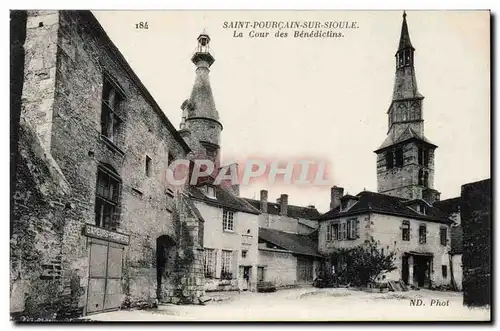 Saint Pourcain sur Sioule - La Cour des Benedictins - Cartes postales