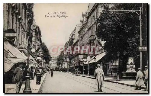 Avignon - Rue de la Republique - Cartes postales