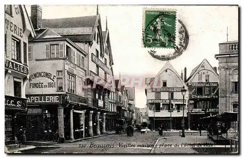 Cartes postales Beauvais Vieilles maisons Place de l&#39hotel de ville