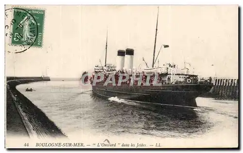Cartes postales Boulogne sur Mer L'onward dans les jetees