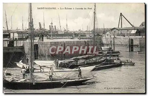 Cartes postales Saint Nazaire Les ecluses a l'entree du port