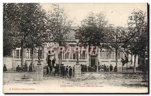 Cartes postales Pithiviers L&#39ecole libre de garcons