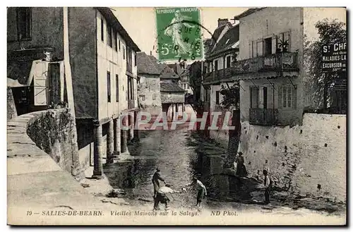 Cartes postales Salies de Bearn Vieilles maisons sur la Saleys