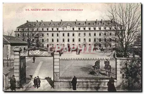 Ansichtskarte AK Saint Brieuc Caserne Charner Militaria