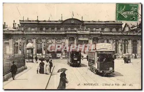 Cartes postales Bordeaux L&#39hotel de ville Tramway