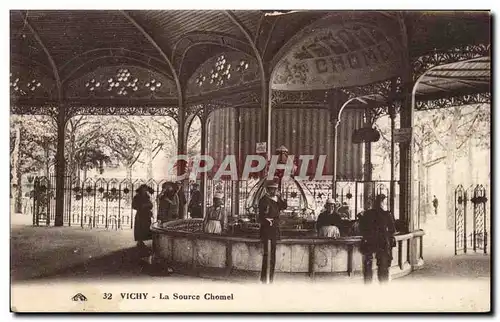 Cartes postales Vichy La source Chomel