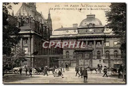 Ansichtskarte AK Paris Le palais de justice La grille d&#39honneur a gauche la Sainte Chapelle