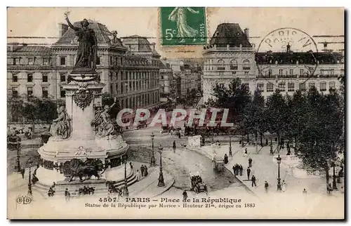 Cartes postales Paris place de la Republique