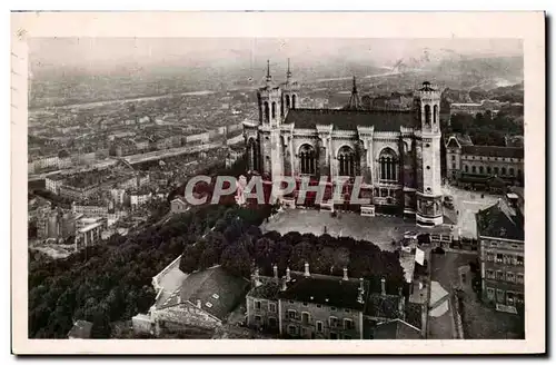 Cartes postales moderne Lyon La basilique de Fourviere et la ville