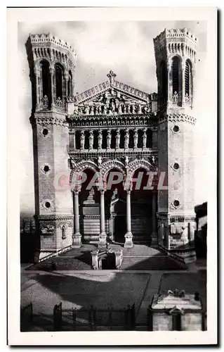 Cartes postales moderne Lyon Notre Dame de Fourviere