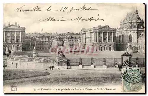 Cartes postales Versailles Vue generale du palais Entree Grille d honneur